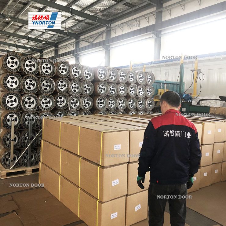 Norton Roll Up Bround Packaging